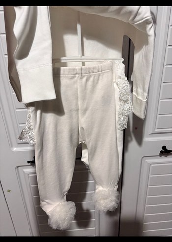 Beyaz Dantelli Uzun Kollu Bebek Kıyafet Seti - Görsel 5