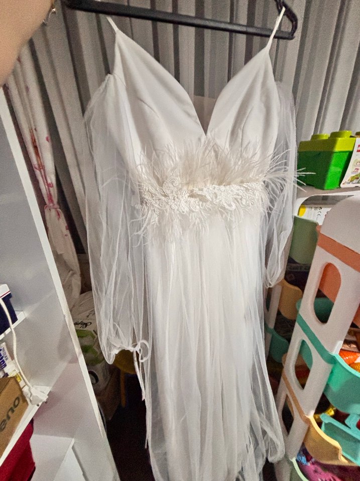 Bohem V Yaka Uzun Beyaz Gelinlik - Görsel 2