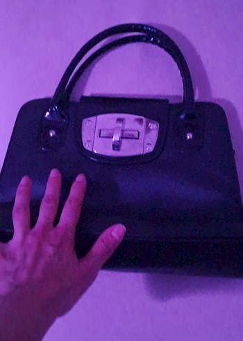 Kilit Tokalı Siyah Deri Kadın Çanta aşınma yok - Görsel 8