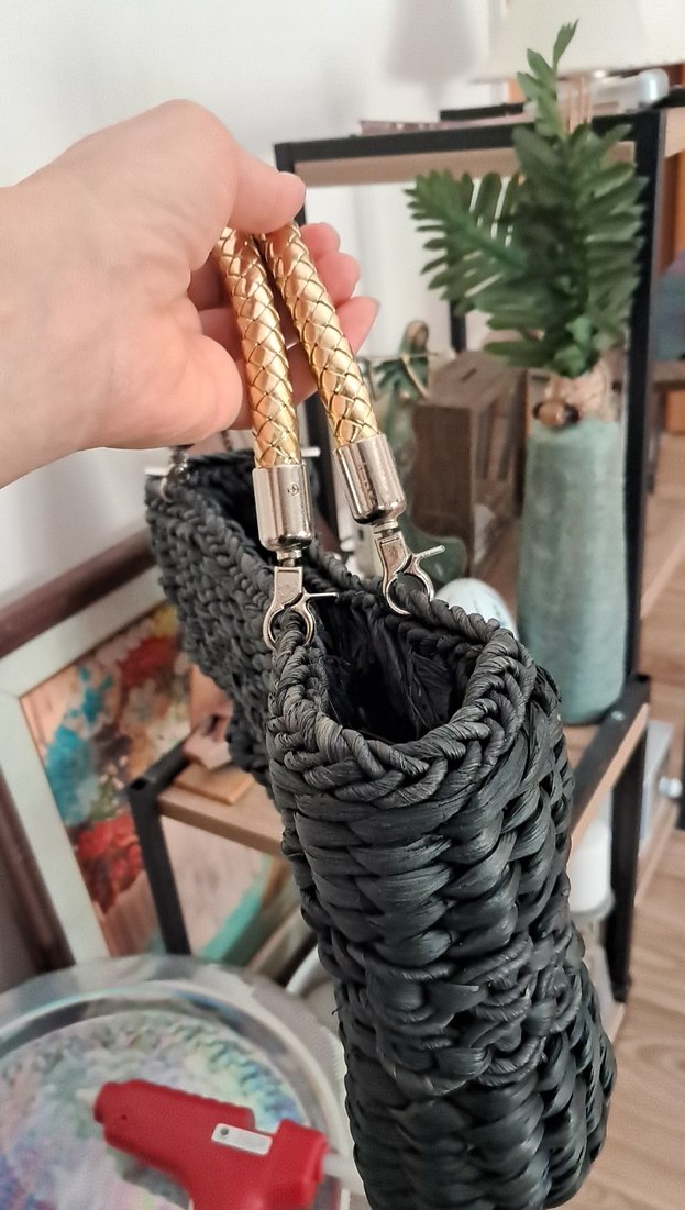 Siyah hasir el cantasi Zincir Detaylı Örgü Siyah Kadın Çanta - Görsel 2