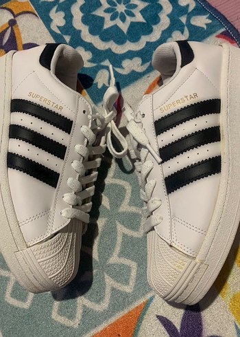 Adidas superstar