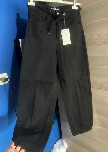 s Beden siyah Renk Siyah Kemerli Midi Boy Kadın Denim Pantolon
