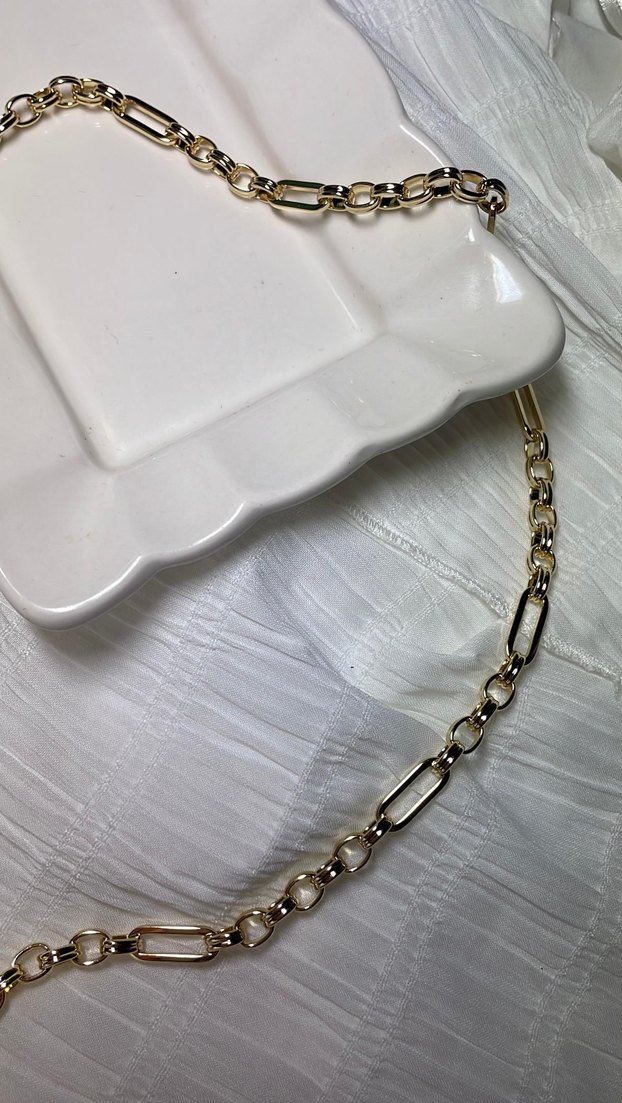 Uzun Zincir Detaylı Altın Kadın Kolye - Görsel 2