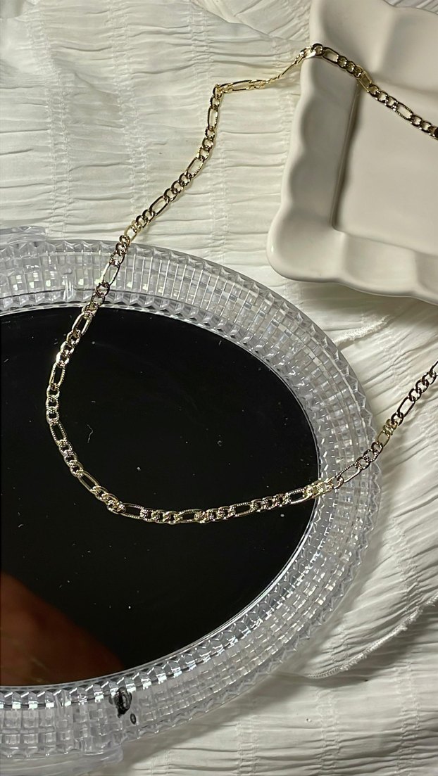 Uzun Zincir Detaylı Altın Kadın Kolye - Görsel 4