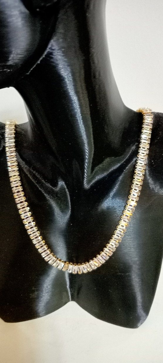 Zincir Detaylı Uzun Altın Kadın Kolye - Görsel 2