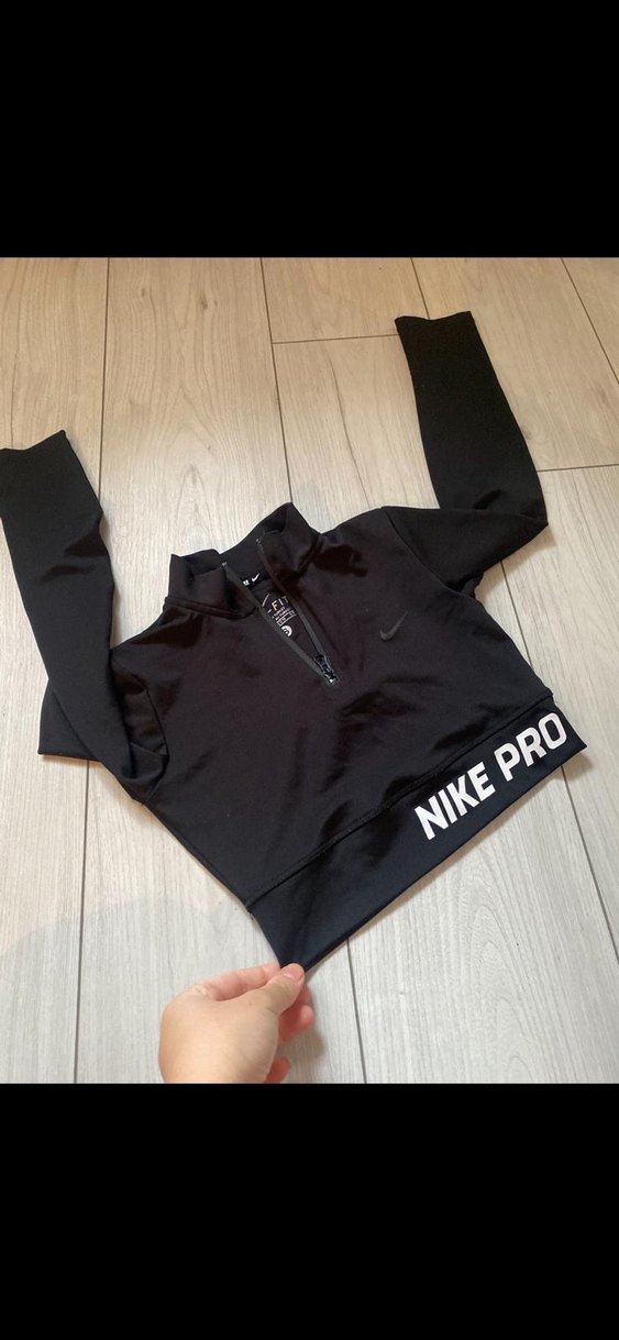 Nike Pro Siyah Yarım Fermuarlı Crop Top - Görsel 4
