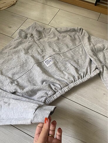 m Beden Bershka Sweat
