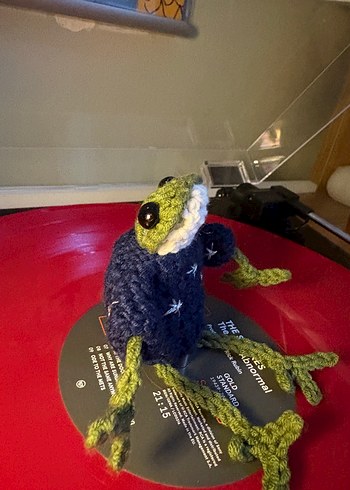kurbaga amigurumi