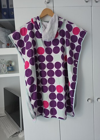 Mor Puantiyeli Kız Çocuk Plaj Panço - Görsel 2