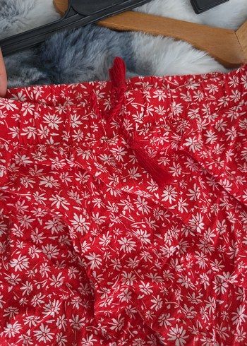 Kırmızı Bohem Çiçek Desenli Mini Şort - Görsel 4