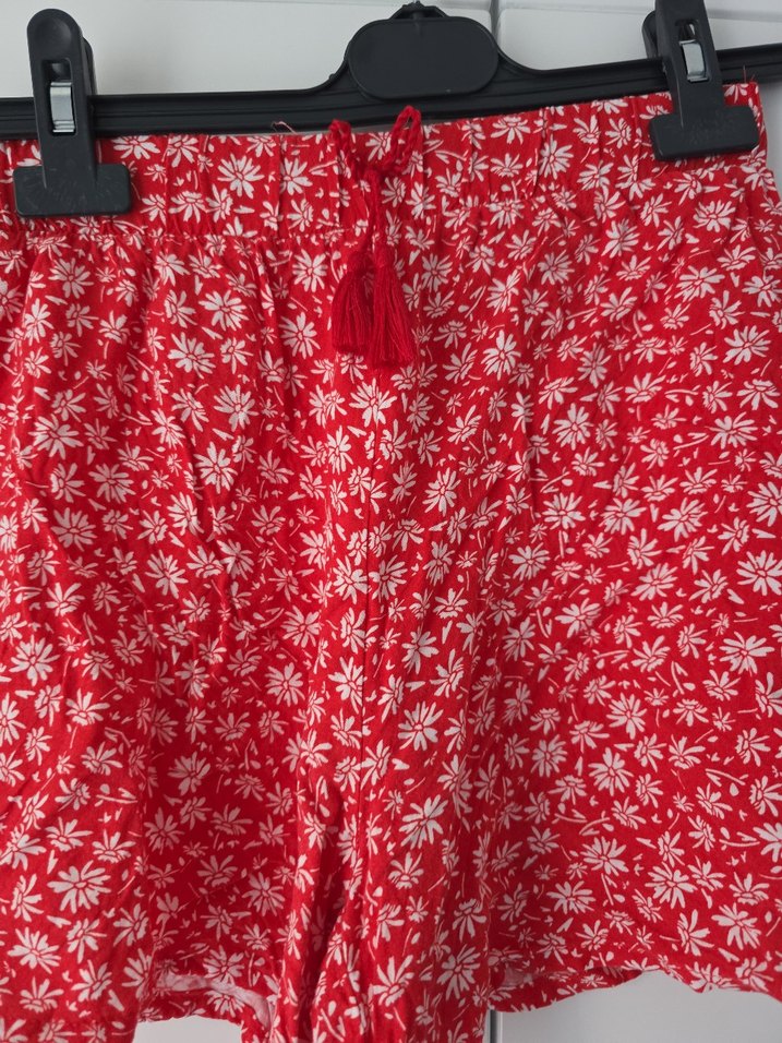 Kırmızı Bohem Çiçek Desenli Mini Şort - Görsel 2