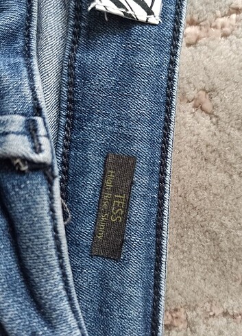 28 Beden mavi Renk Mavi jeans tess model
