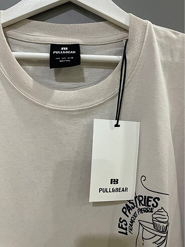 l Beden ten rengi Renk Pullandbear erkek tshirt
