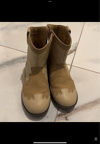 Zara bot