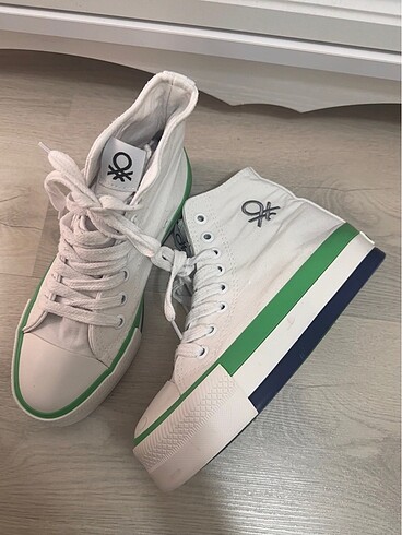 38 Beden beyaz Renk Benetton converse