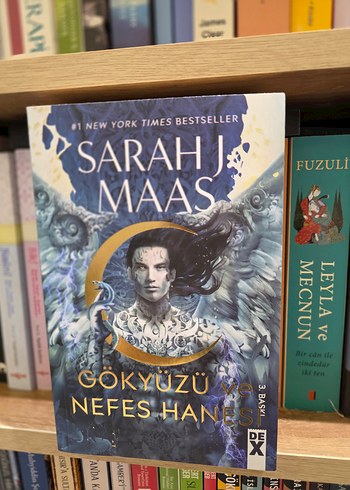 Gökyüzü ve Nefes Hanesi - Sarah J Maas