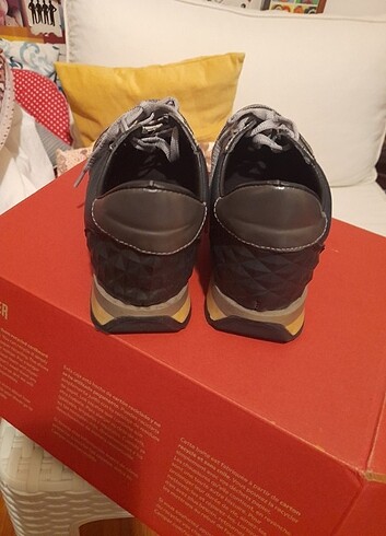 Elle Elle deri sneaker