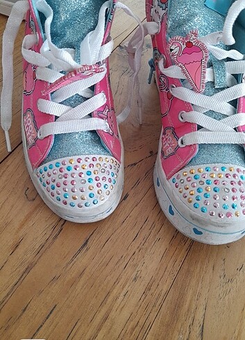 Skechers isikli 