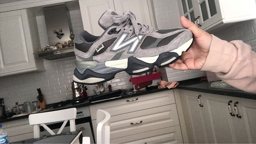 38 Beden gri Renk New Balance 9060