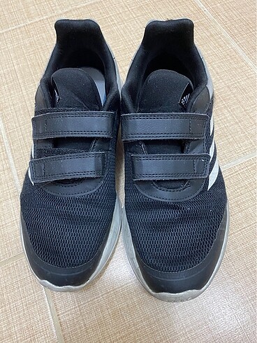 Adidas siyah erkek çocuk ayakkabı 37.5
