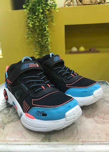32 Beden ORİJİNAL SKECHERS
