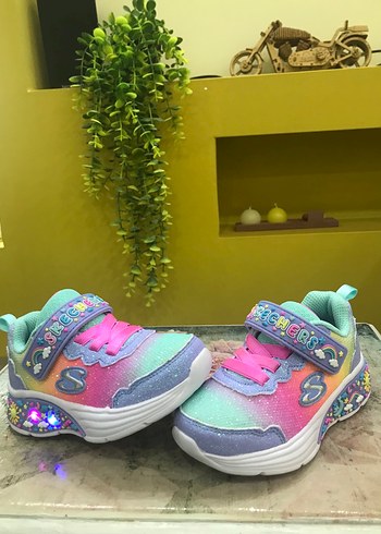 23 Beden ORİJİNAL SKECHERS