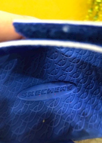22 Beden mavi Renk ORİJİNAL SKECHERS