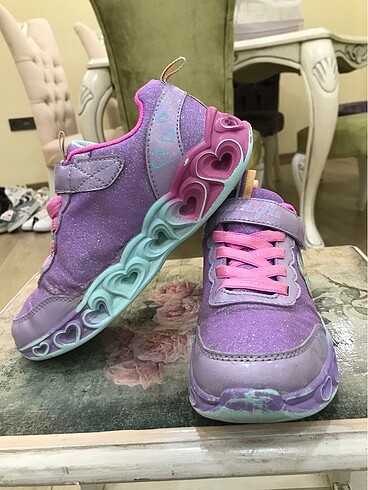 32 Beden ORİJİNAL SKECHERS