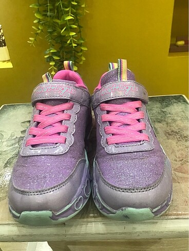 31 Beden ORİJİNAL SKECHERS