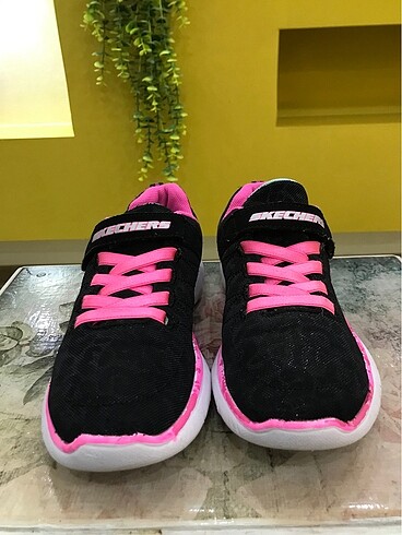 34 Beden ORİJİNAL SKECHERS