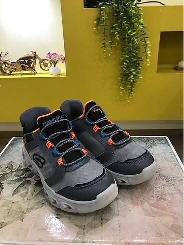 31 Beden ORİJİNAL SKECHERS