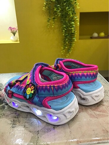 23 Beden çeşitli Renk ORİJİNAL SKECHERS