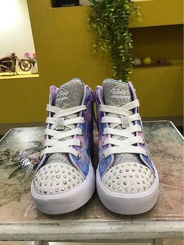 28 Beden ORJİNAL SKECHERS