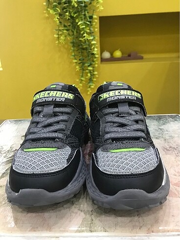 29 Beden ORİJİNAL SKECHERS