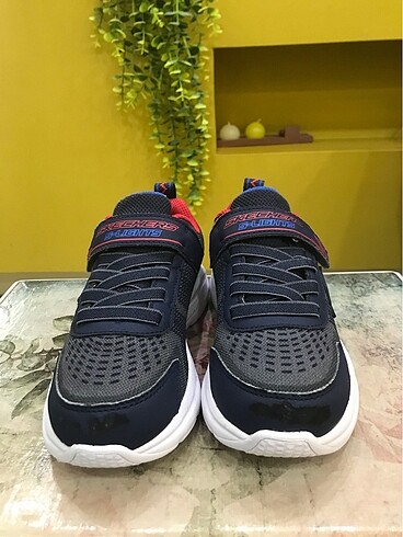 30 Beden çeşitli Renk ORİJİNAL SKECHERS
