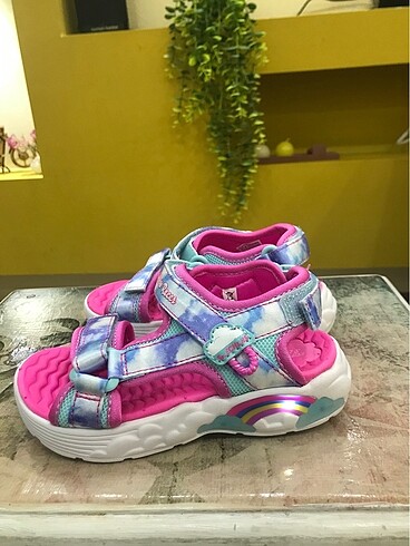 26 Beden çeşitli Renk ORİJİNAL SKECHERS
