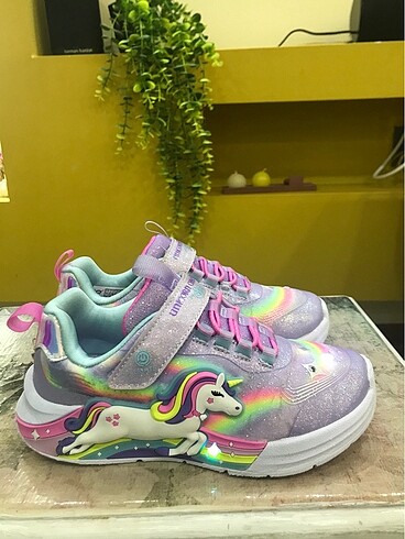 28 Beden ORİJİNAL SKECHERS UNİCORN