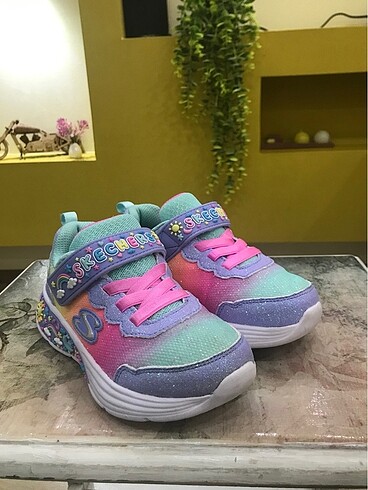 26 Beden ORJİNAL SKECHERS