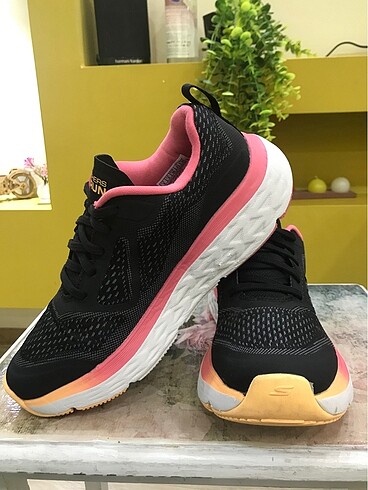 36 Beden ORİJİNAL SKECHERS