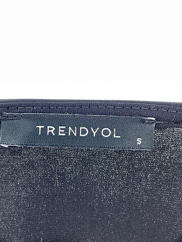 s Beden siyah Renk Trendyol & Milla Bluz %70 İndirimli.