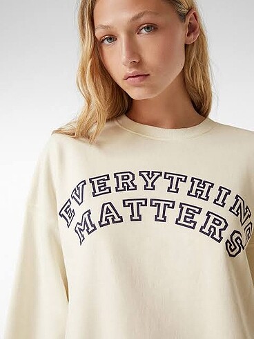 Bershka Everything Matters Sweatshirt Beyaz