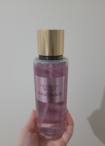 Victoria s Secret Victoria secret vücüt spreyi