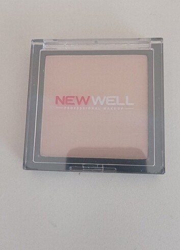New Well pudra