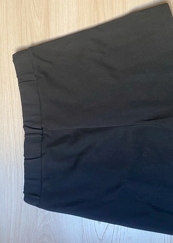 Diğer Düğmeli Siyah Mini Şort Etek