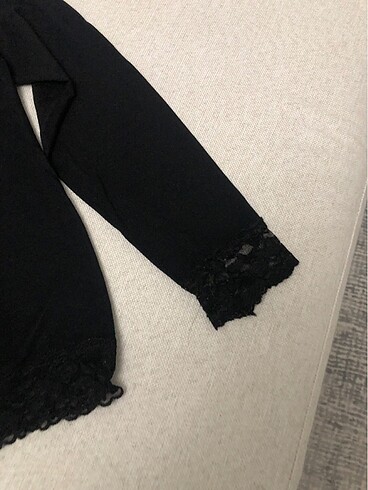 Kaliteli penye dantel detaylı bluz - Görsel 4