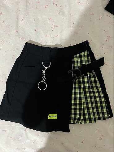 bershka sort etek