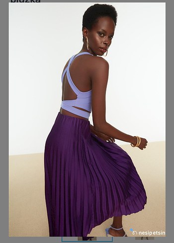 sırt dekolteli bluz - Görsel 3