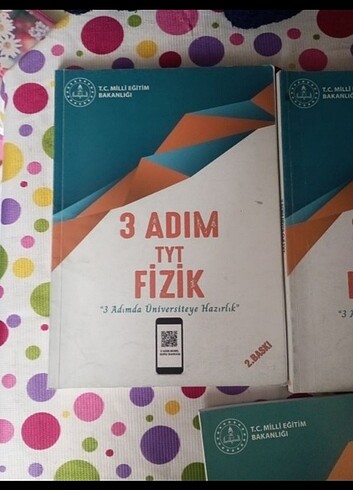 Beden Renk 3 ADIM TYT FELSEFE FİZİK BİYOLOJİ TEST KİTABI