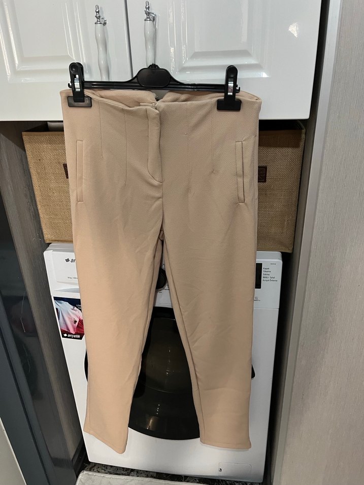 Kahverengi ve Bej Kadın Pantolon - Görsel 2