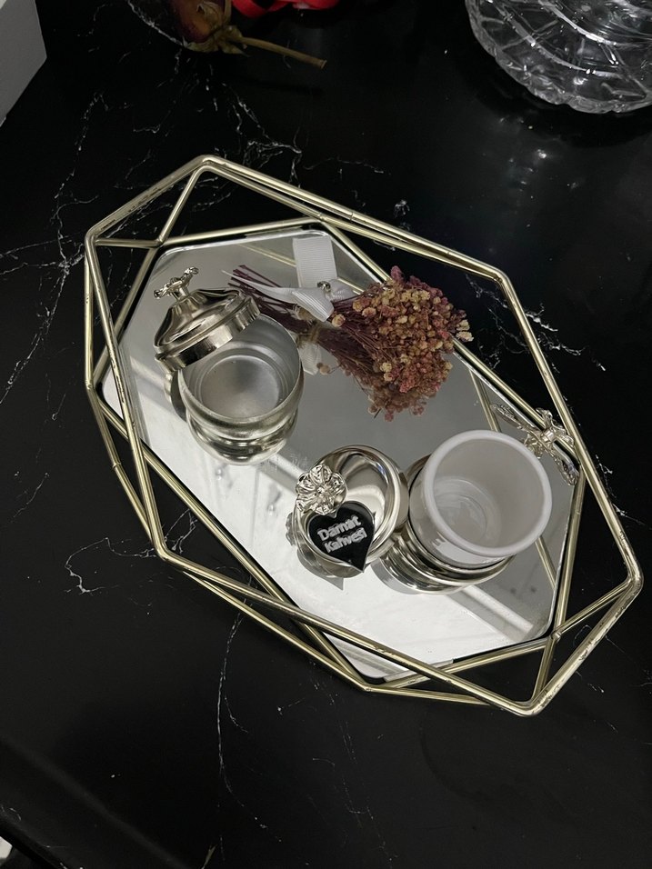 Gri camlı damat kahvesi ve yüzük tepsisi seti - Görsel 3